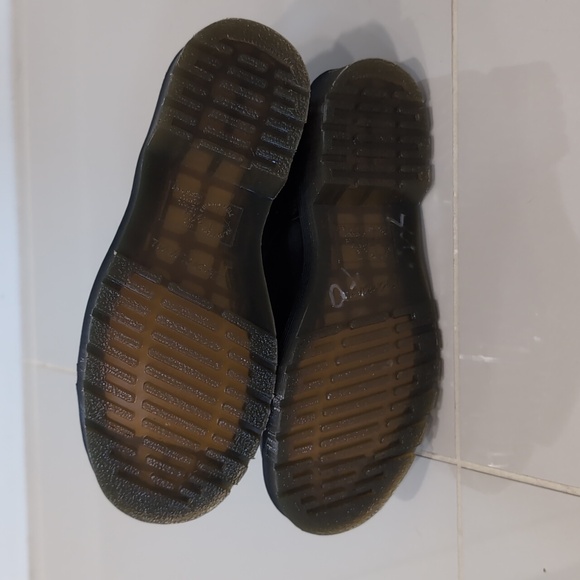 Doc Martens sz 5 - Picture 8 of 11